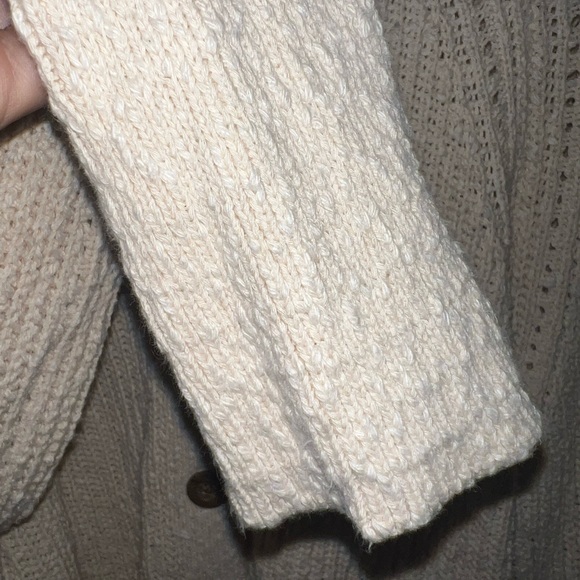 UNIVERSAL THREAD knit wooden button front cardigan - Picture 5 of 6